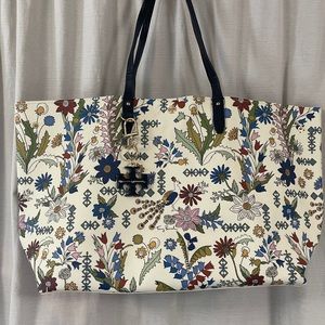 Tory Burch Kerrington Tote